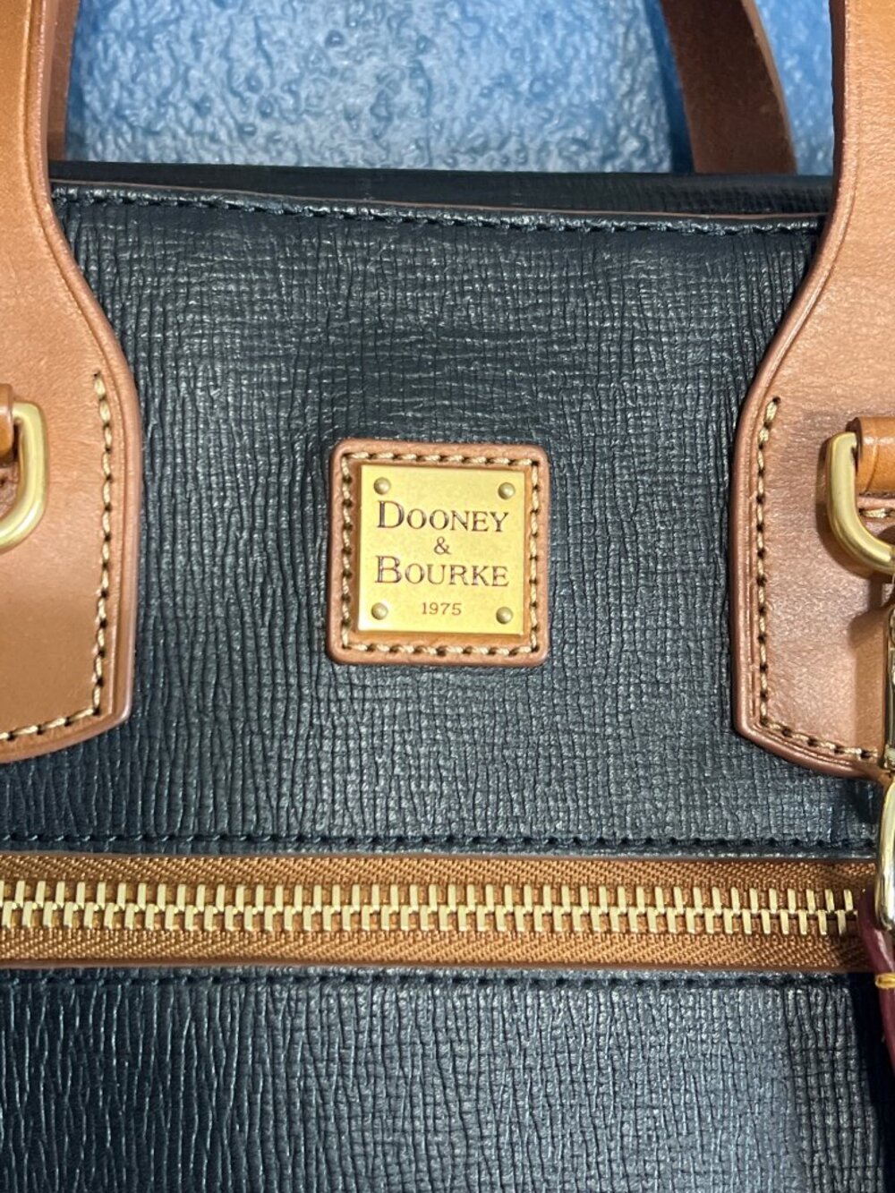 Vintage Dooney & Bourke Satchel - Picture 5 of 13